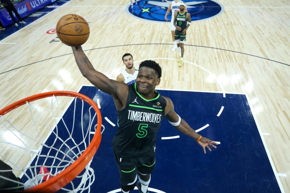 亚的防守战 亚的防守战