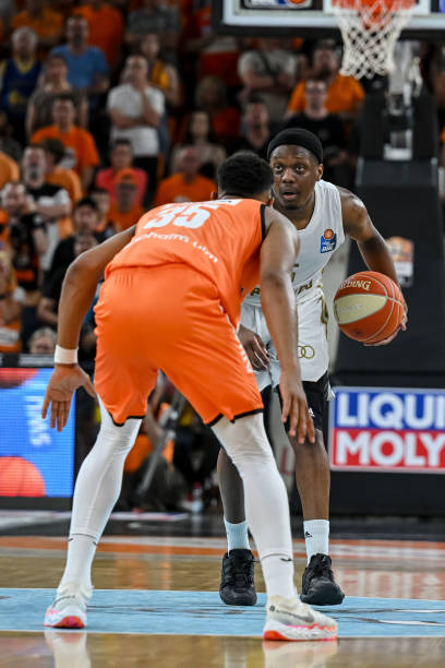 本身就足以 本身就足以